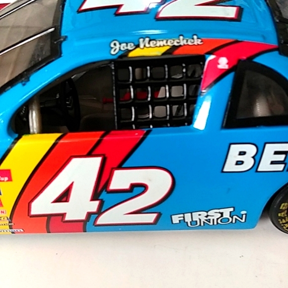 Action Racing Platinum Series 1997 1:24  Joe Nemechek #42 - Picture 4 of 11